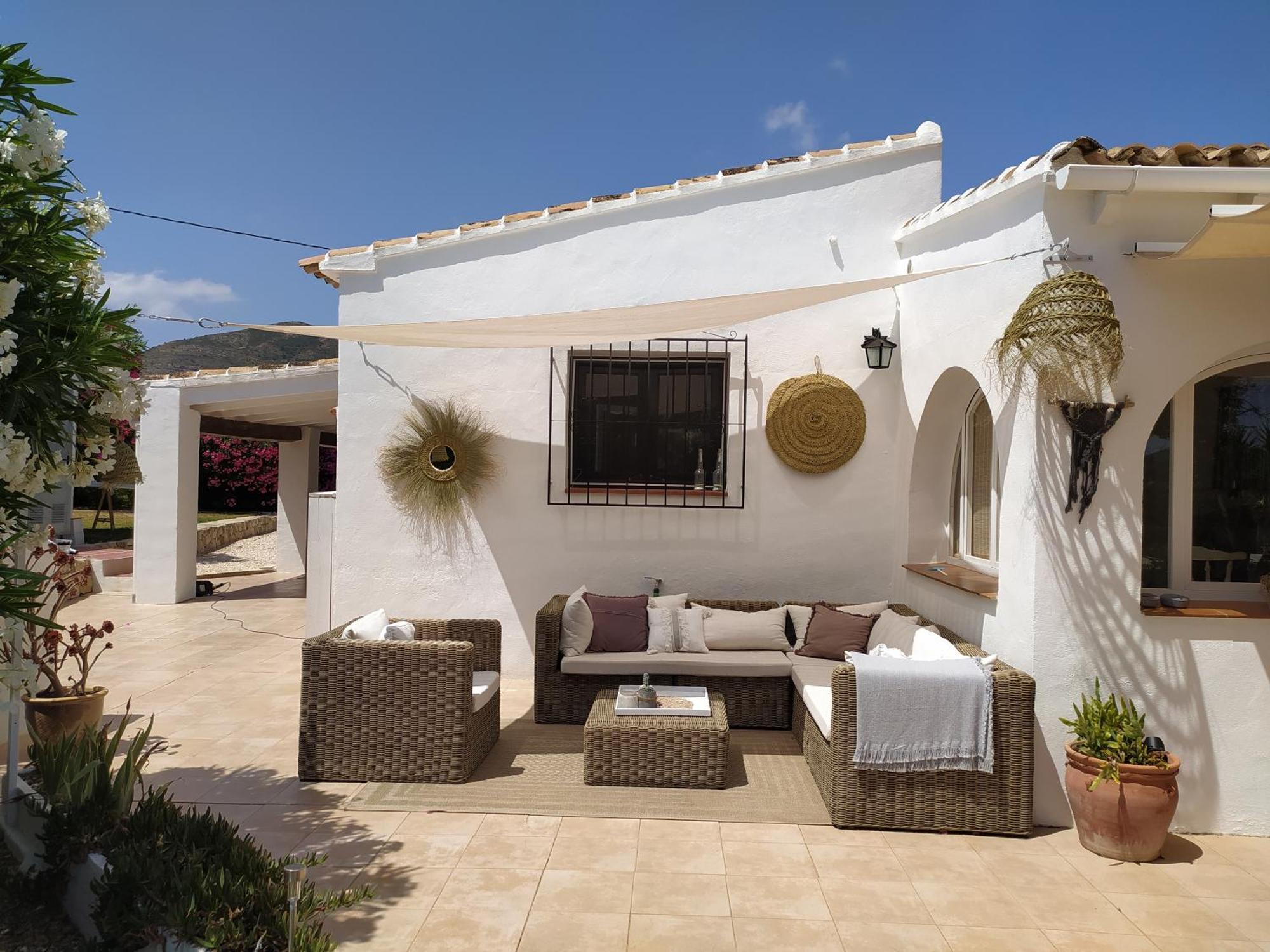 Casa Miralejos Bed & Breakfast Lliber